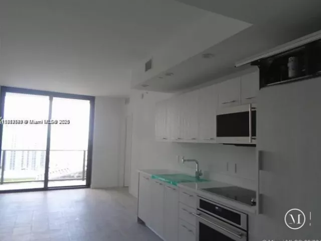 Продажа квартиры #2709 - фото 6096992