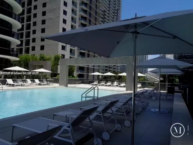 Продажа квартиры #2709 - фото 6096982