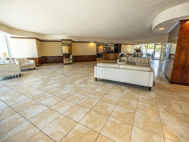 Продажа квартиры #1801 - фото 6099370