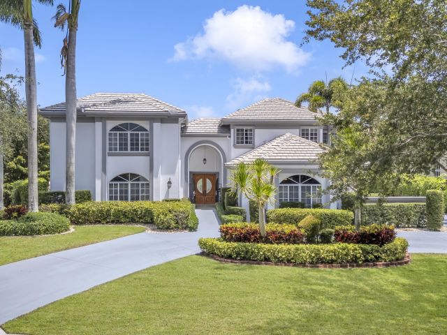 Продажа дома по адресу 6175 NW 32nd Avenue - фото 6113416