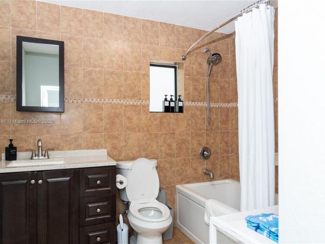 Продажа дома по адресу 3134 Carter St - фото 6097616