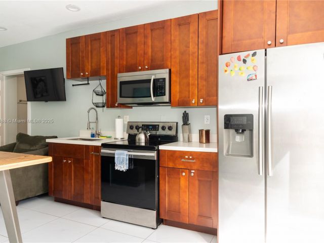 Продажа дома по адресу 3134 Carter St - фото 6097618