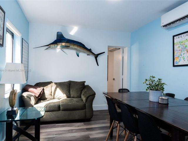 Продажа дома по адресу 3134 Carter St - фото 6097627