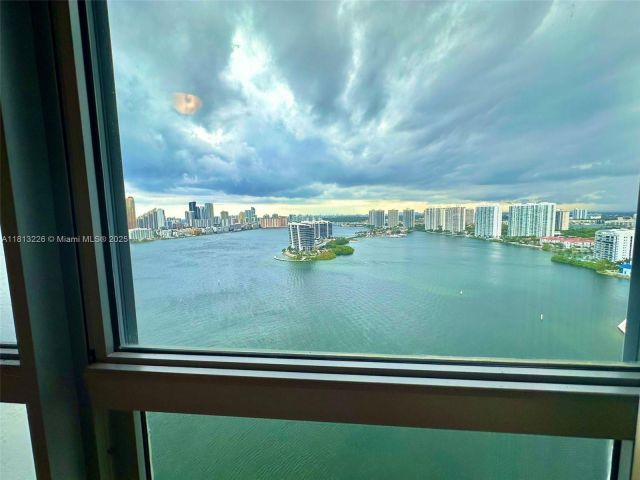 Продажа квартиры #3001 - фото 6119651