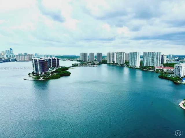 Продажа квартиры #3001 - фото 6119662