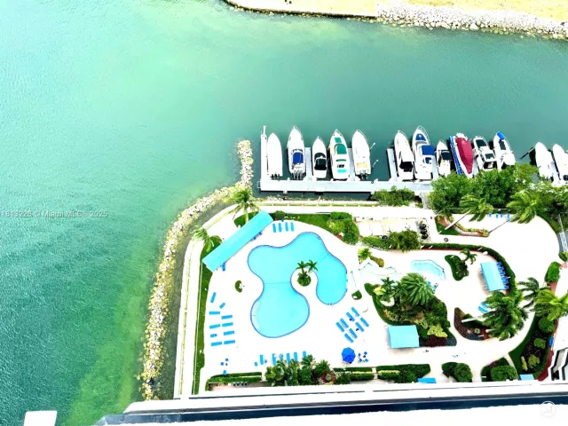 Продажа квартиры #3001 - фото 6119650