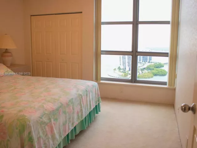 Продажа квартиры #3001 - фото 6119652