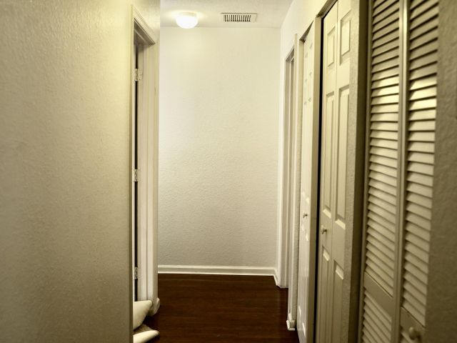 Дом в аренду по адресу 3290 Turtle Cove - фото 6116214