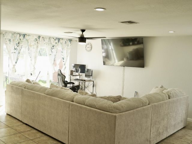 Дом в аренду по адресу 3290 Turtle Cove - фото 6116220