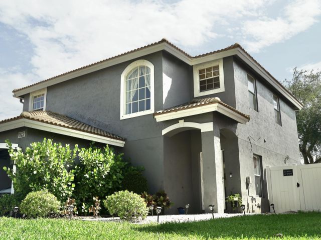 Дом в аренду по адресу 3290 Turtle Cove - фото 6116230