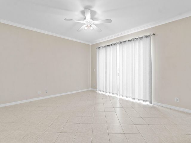 Дом в аренду по адресу 5465 Monterey Circle E - фото 6098908