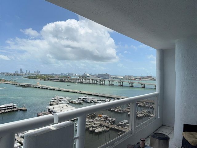 Квартира в аренду номерA-1734 - фото 6099128