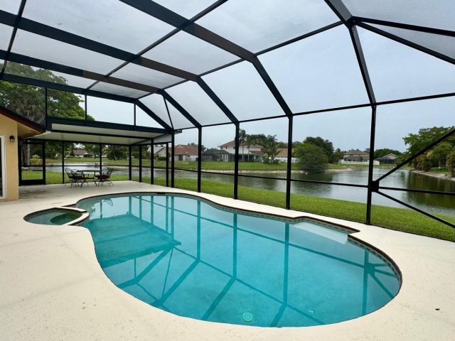 Продажа дома по адресу 22544 Sawfish Terrace - фото 6137100