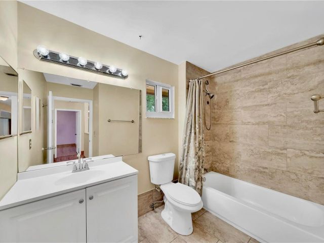 Продажа дома по адресу 22544 Sawfish Terrace - фото 6137104