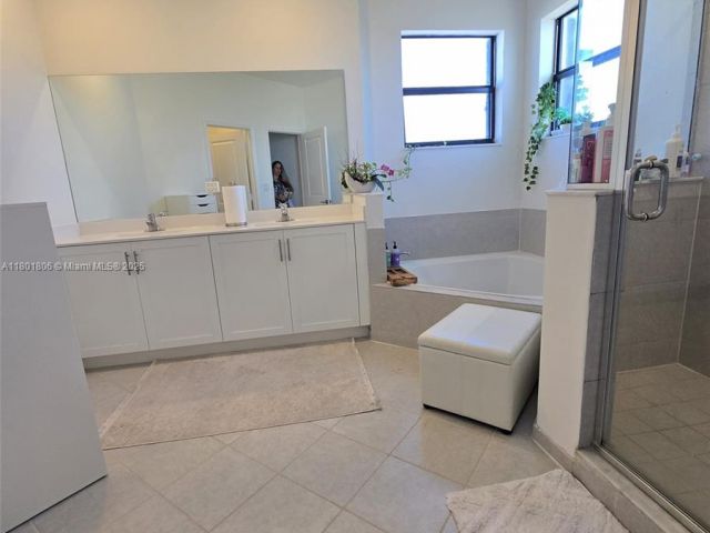 Дом в аренду по адресу  - фото 6133607