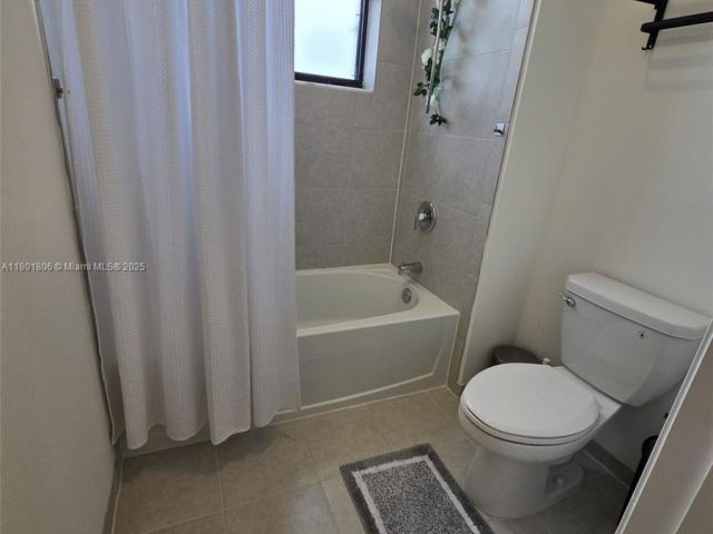 Дом в аренду по адресу  - фото 6133613