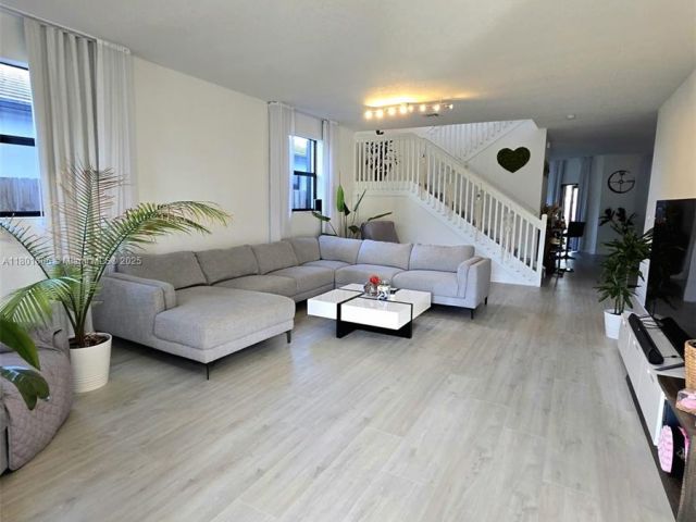 Дом в аренду по адресу  - фото 6133625