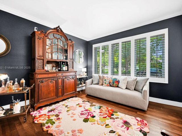 Продажа дома по адресу 1450 Ortega Avenue - фото 6158637