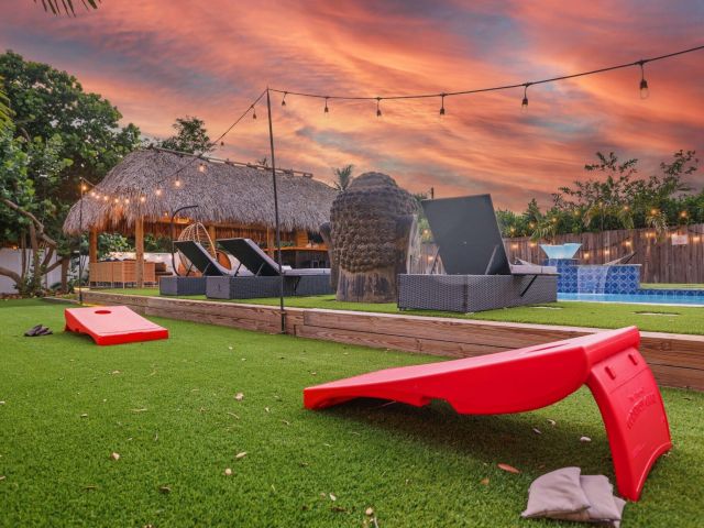 Продажа дома по адресу 1646 NE 3rd Avenue - фото 6110628