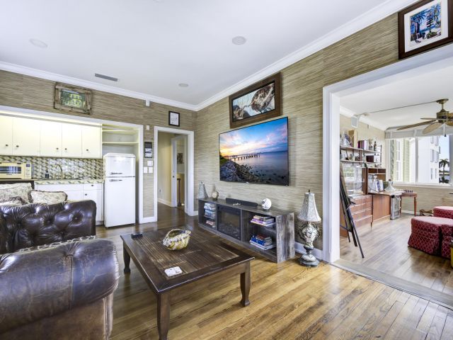 Продажа дома по адресу 284 Queens Court - фото 6135387