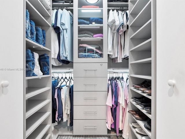 Продажа квартиры #1510 - фото 6102012