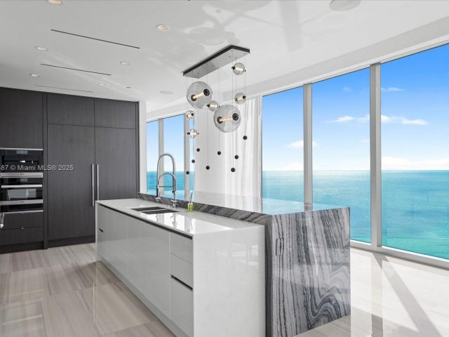 Продажа квартиры #3004 - фото 6107772