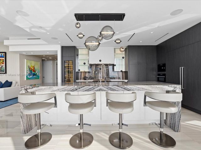 Продажа квартиры #3004 - фото 6107774