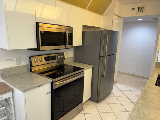 Квартира в аренду номер2412 - фото 6110768