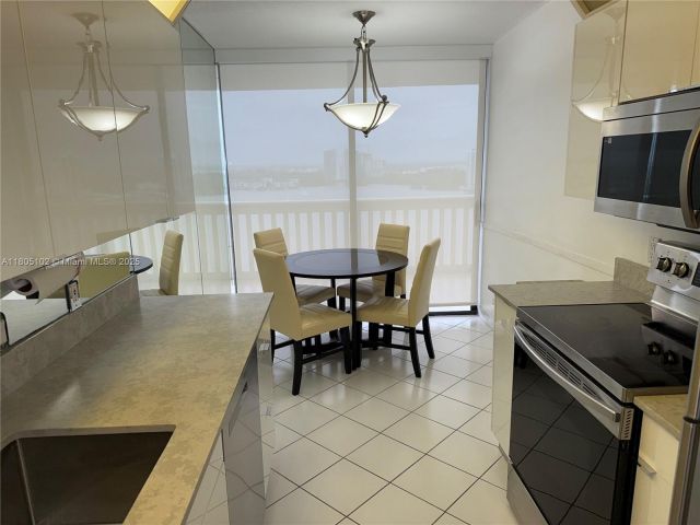 Квартира в аренду номер2412 - фото 6110769