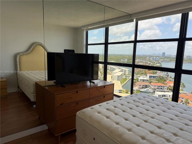 Квартира в аренду номер2412 - фото 6110774