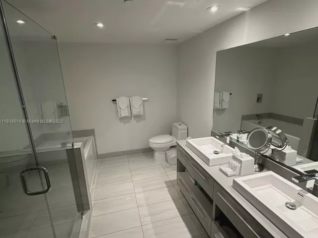 Продажа квартиры #R1707 - фото 6107013