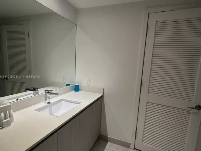 Продажа квартиры #R1507 - фото 6106998