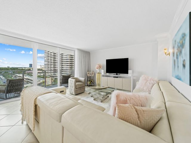 Продажа квартиры #626 - фото 6107742