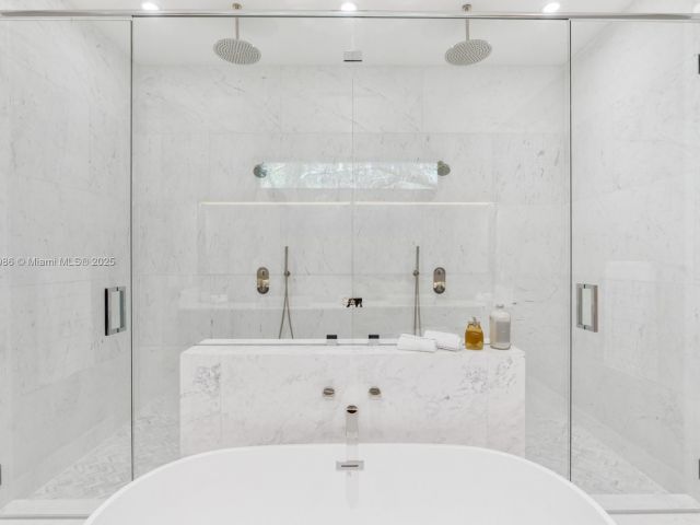 Продажа дома по адресу 4010 Park Ave - фото 6148467