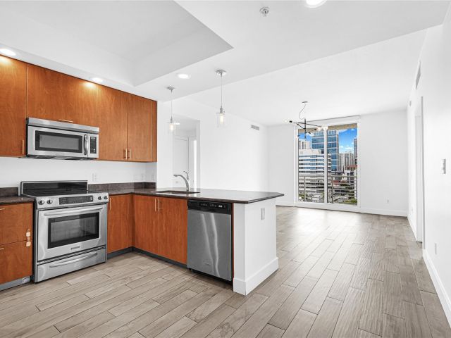 Продажа квартиры #805 - фото 6112076