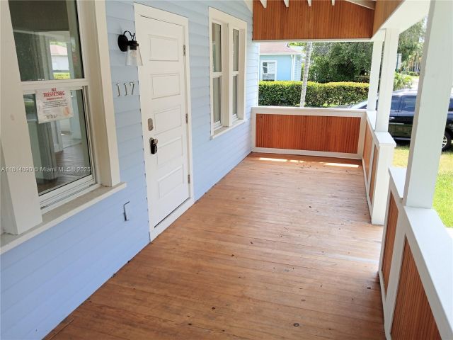 Продажа дома по адресу 117 Florida Ave - фото 6131968