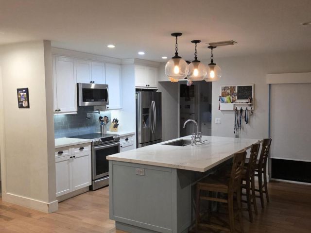 Продажа дома по адресу 1260 SW 17th Street - фото 6163279