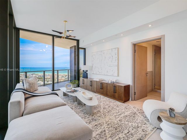 Продажа квартиры #3603 - фото 6106045