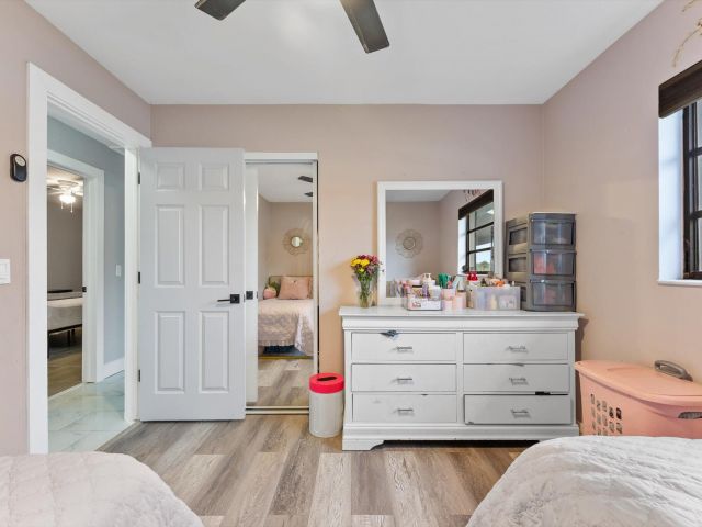 Продажа дома по адресу 4501 N Australian Avenue - фото 6115946