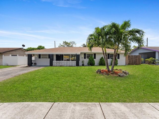 Продажа дома по адресу 4501 N Australian Avenue - фото 6115959