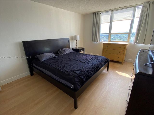 Продажа квартиры #1274S - фото 6112497