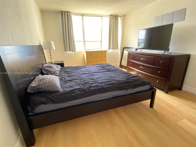 Продажа квартиры #1274S - фото 6112499