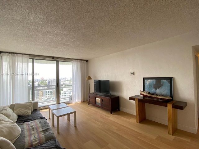 Продажа квартиры #1274S - фото 6112511