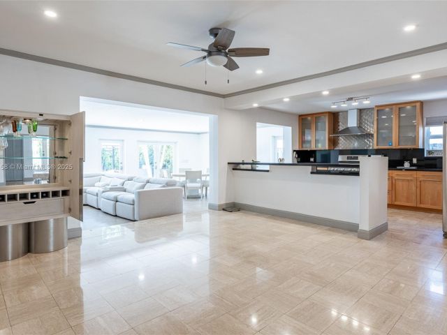 Дом в аренду по адресу 1430 Stillwater Dr 1430 - фото 6105479