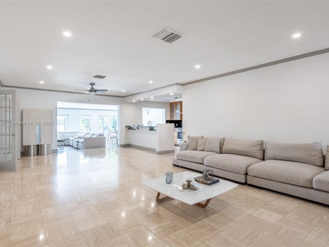 Дом в аренду по адресу 1430 Stillwater Dr 1430 - фото 6105482