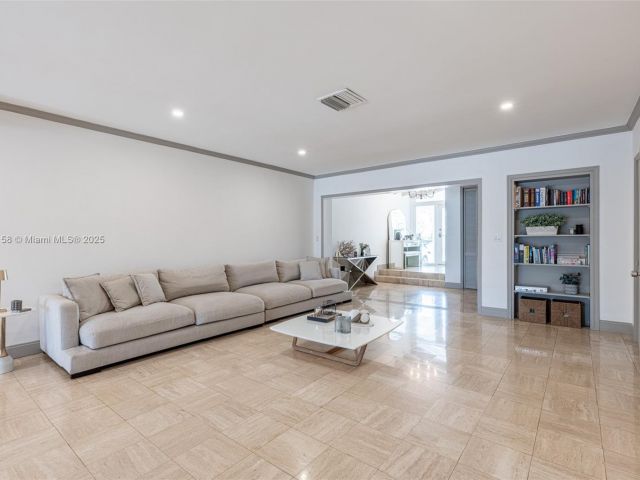 Дом в аренду по адресу 1430 Stillwater Dr 1430 - фото 6105485