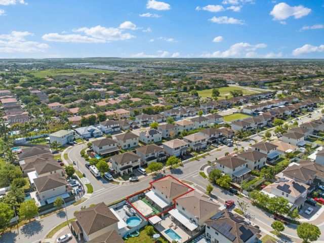 Продажа дома по адресу 11501 SW 228th Ln - фото 6104148