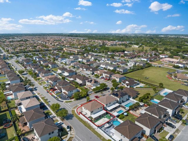 Продажа дома по адресу 11501 SW 228th Ln - фото 6104151