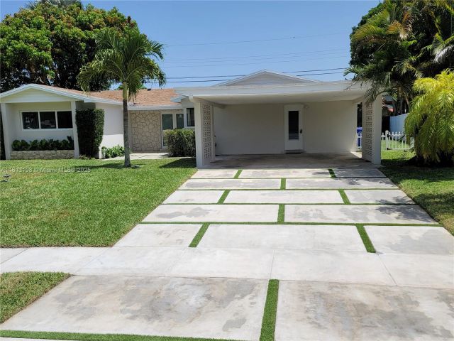 Продажа дома по адресу 6640 SW 7 ST. - фото 6154676