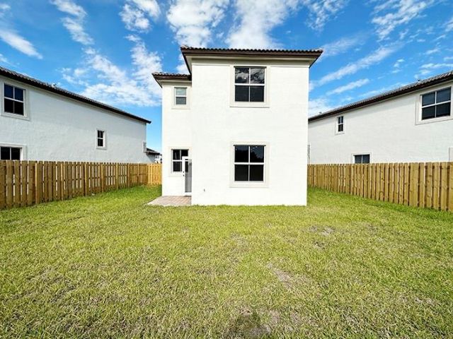 Продажа дома по адресу 2437 NW 131st Cir - фото 6105544